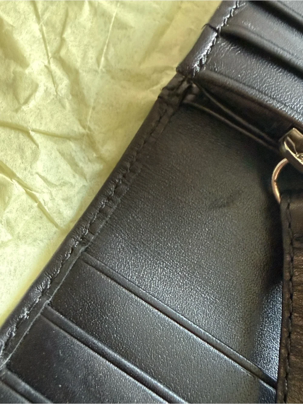 Coach vintage  Black Leather Snap-Button Continental Wallet